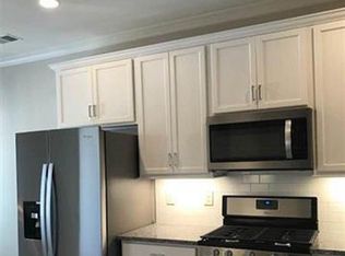 4009 Lennox Rd, Vestavia Hills, AL 35216