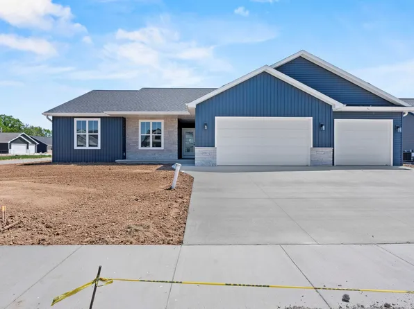 N8870 Killarney Way, Menasha, WI 54952