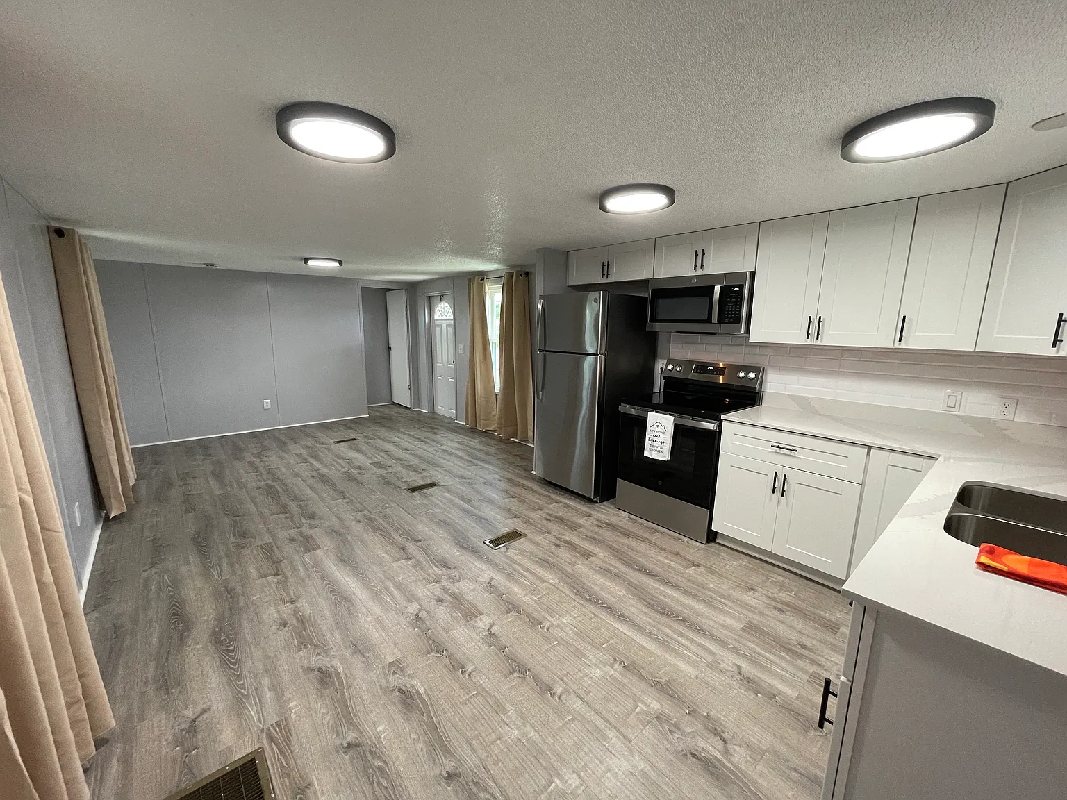 2 bed, 650 sqft, $1,275 — Photo 1