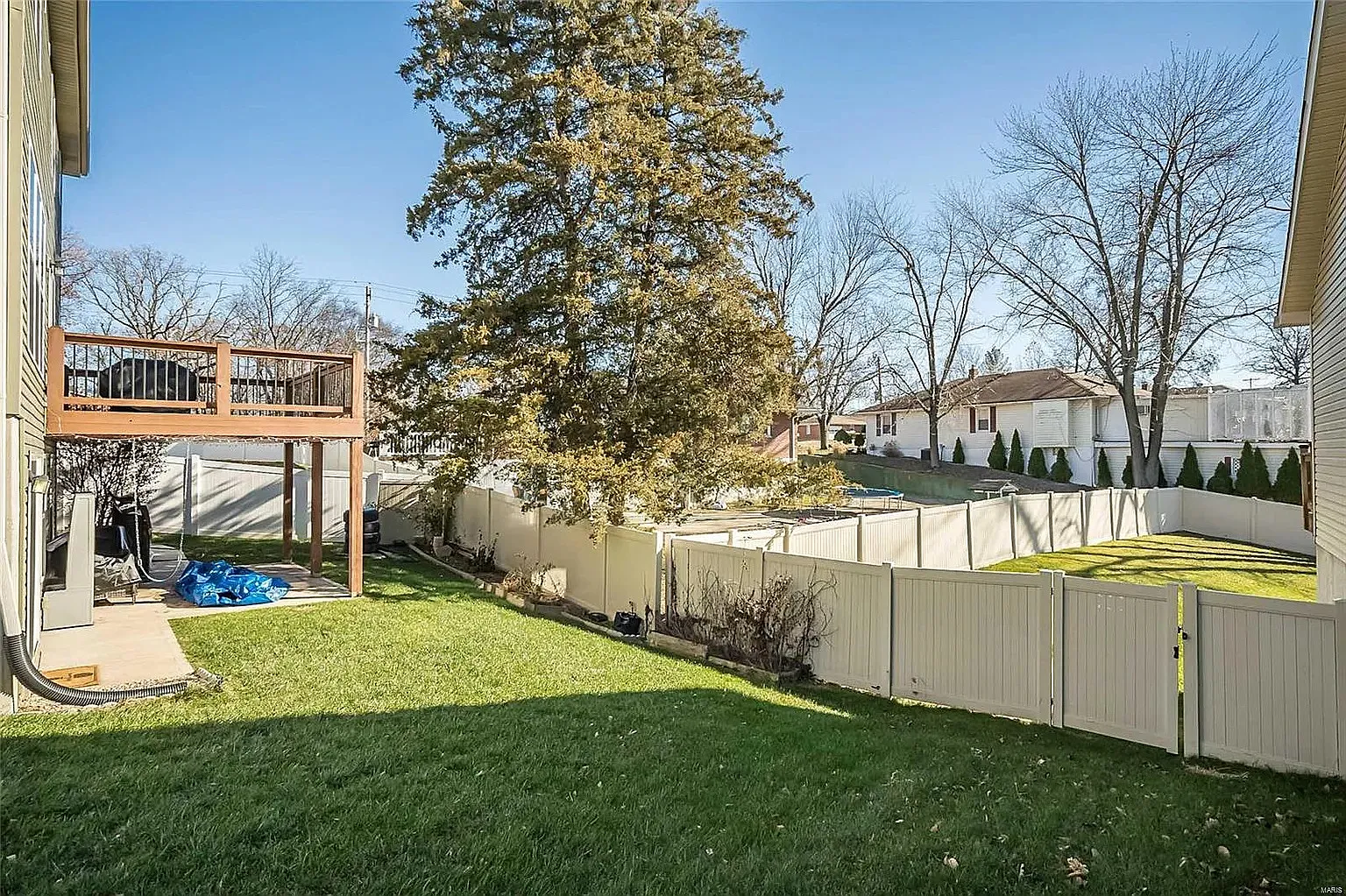5 bed, 3200 sqft, $3,299 — Photo 3
