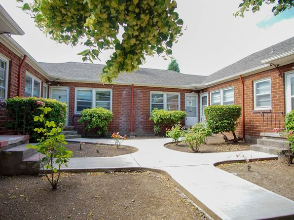 1632 NE Prescott St APT 4