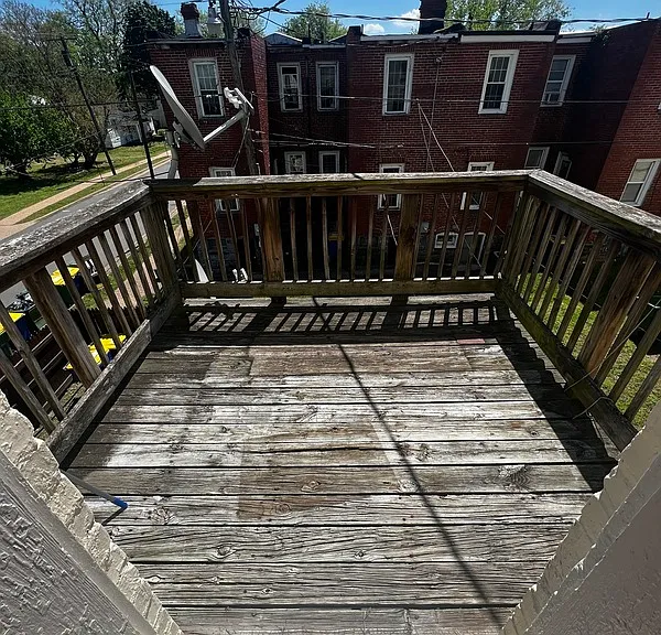 1022 Maplewood Ave — Photo 10