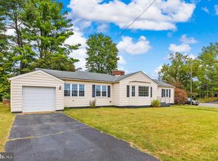 391 Piedmont St, Orange, VA 22960