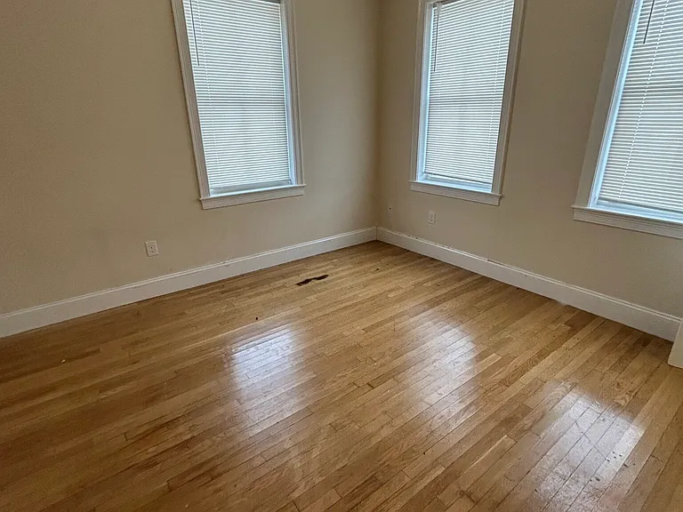 76 Grant St #3A — Photo 8