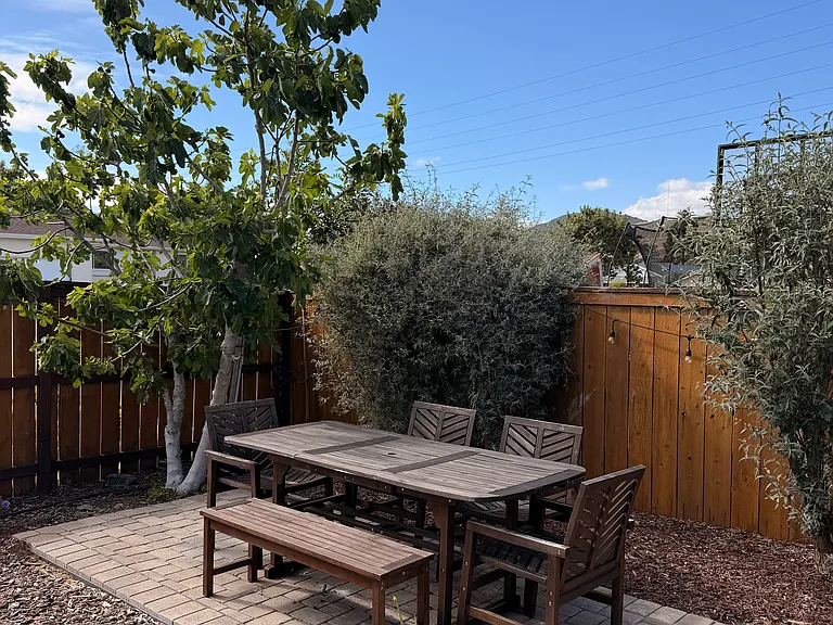Sage St — Photo 14