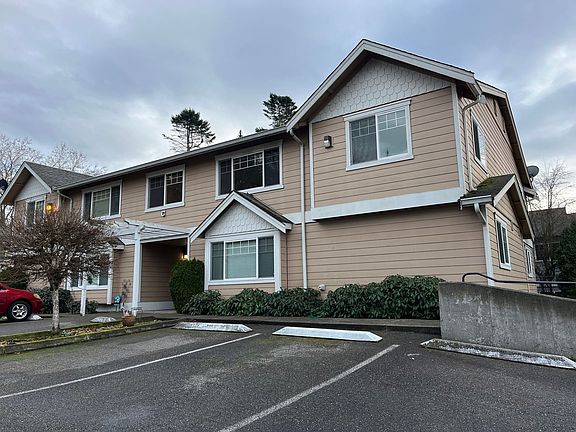 2nd image of 1619 127th Ave NE APT C2