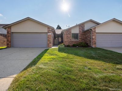32721 Stoneybrook Ln, Fraser, MI, 48026