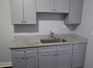 2731-2733 N Austin Ave #7, Chicago, IL 60639