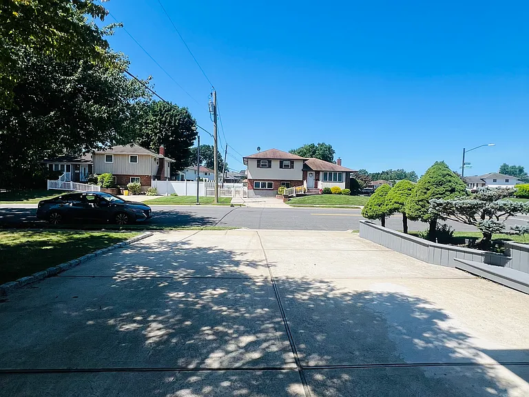 2 Kent Pl — Photo 15