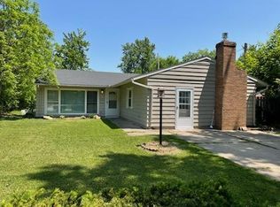 422 Lombardy Dr, Berea, OH 44017