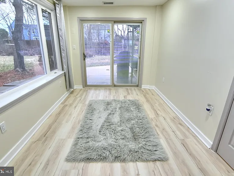 4304 Silas Hutchinson Dr — Photo 31