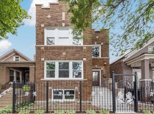 952 N Springfield Ave, Chicago, IL 60651