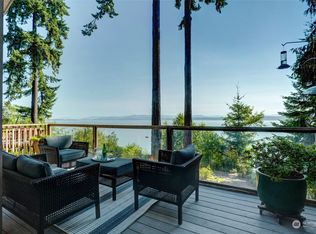 2097 Highland Dr, Camano Island, WA