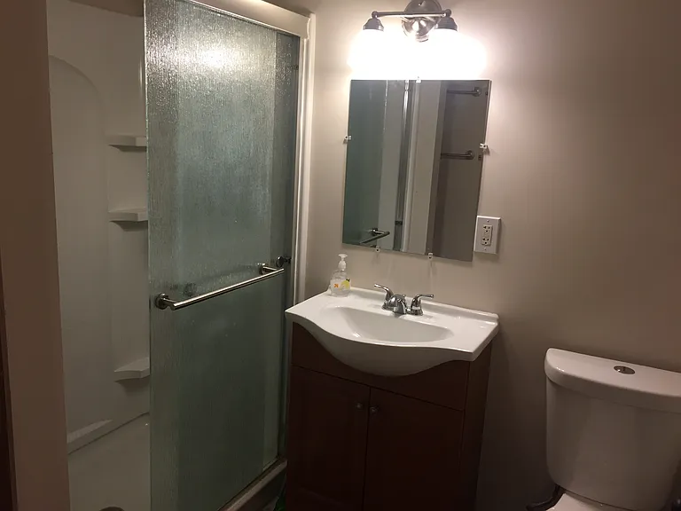 808 E Illinois Ave — Photo 18