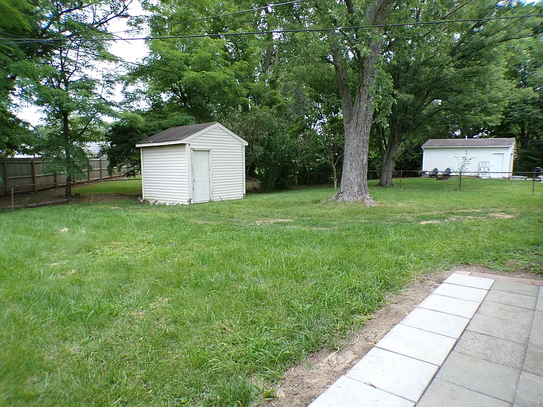6672 Bartlett Rd — Photo 22