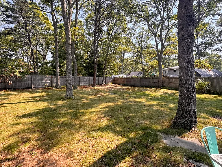 180 Kompass Dr — Photo 10