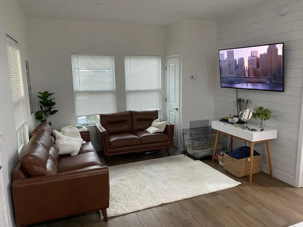 109 E Plymouth St #B, Tampa, FL 33603