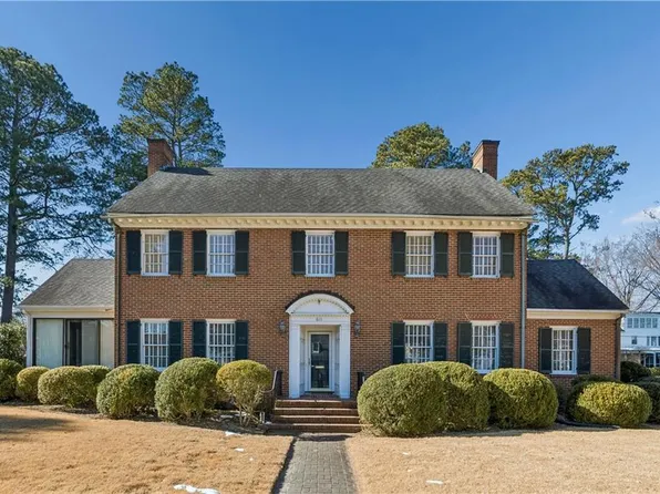 611 Jones St, Suffolk, VA 23434