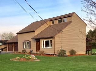 5594 W Buffalo Run Rd, Port Matilda, PA 16870