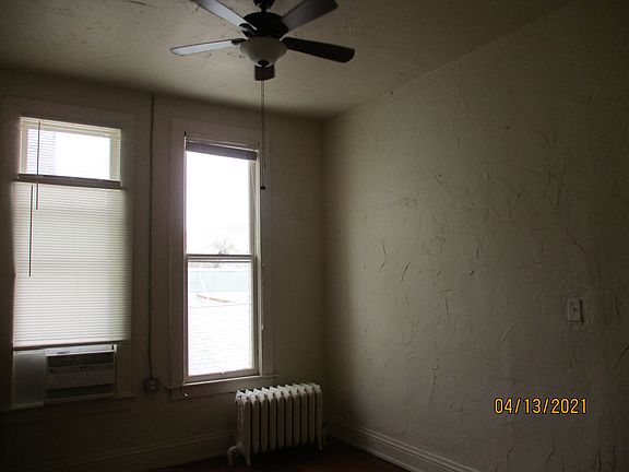 3rd image of 117 N 5th St Unit 7