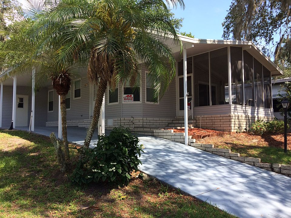 1st image of 10313 Oak Forest Dr