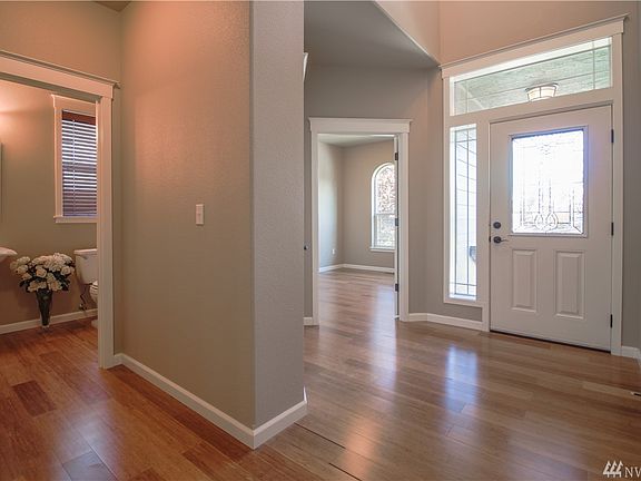 4th image of 1725 Melinda Ct NE