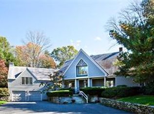 26 Phillips Pond Rd, Natick, MA 01760