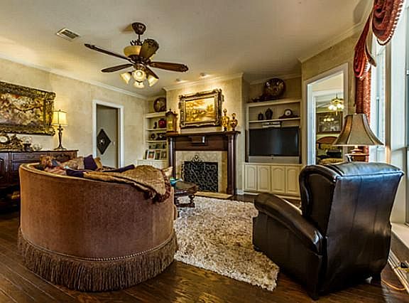 5th image of 1306 Kings Brook Ct