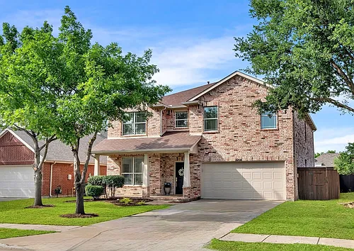 2208 Stuttgart Dr Photo 1