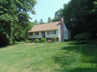 29 Bloody Brook Rd, Hampstead, NH 03841