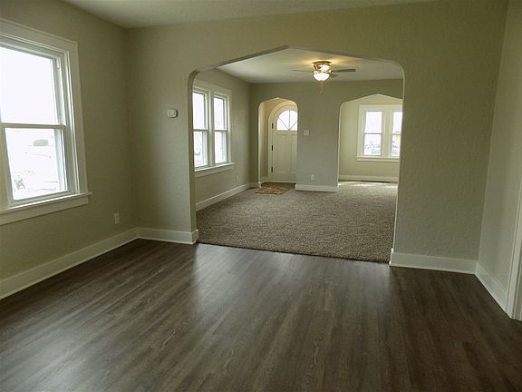 4th image of 1220 Kilbourn St
