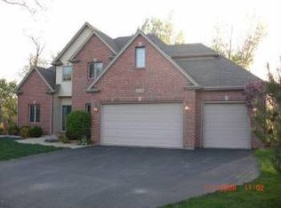 5530 Maple Ct, Lisle, IL 60532