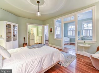 105 6th St SE APT 106, Washington, DC