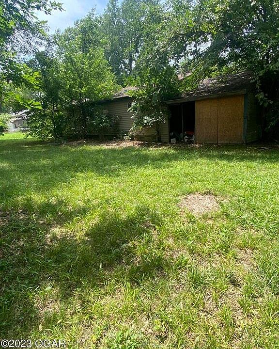 613 N Perry St, Scammon, KS 66773 Zillow