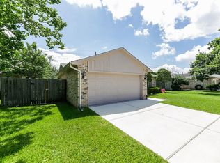 2911 Garden Ln, Sugar Land, TX 77479