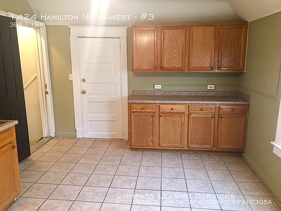 5th image of 1424 Hamilton Ave NW APT 3