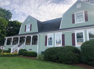 290 S State St, Hampshire, IL