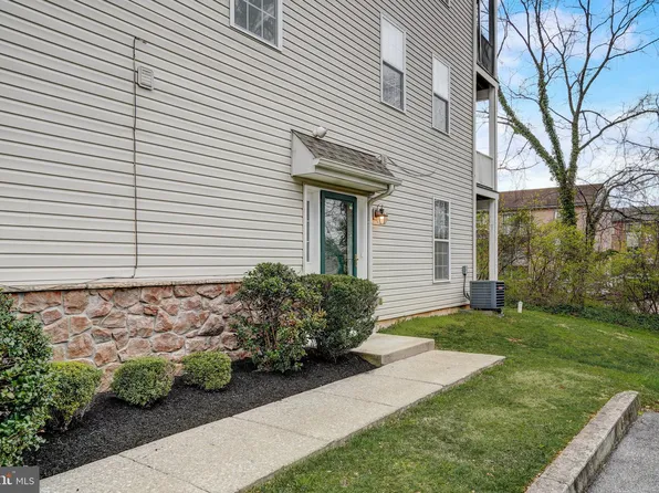 14 Hillview Cir, Lansdowne, PA 19050