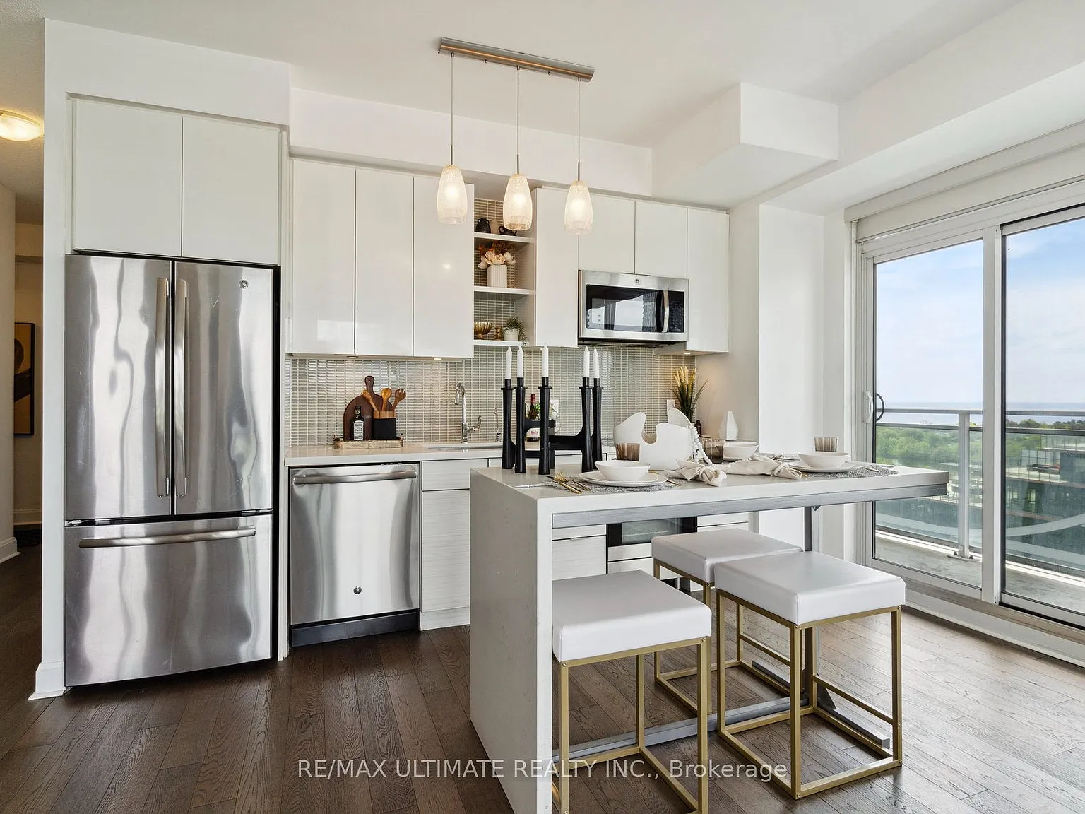 2 bed, $3,350 — Photo 3