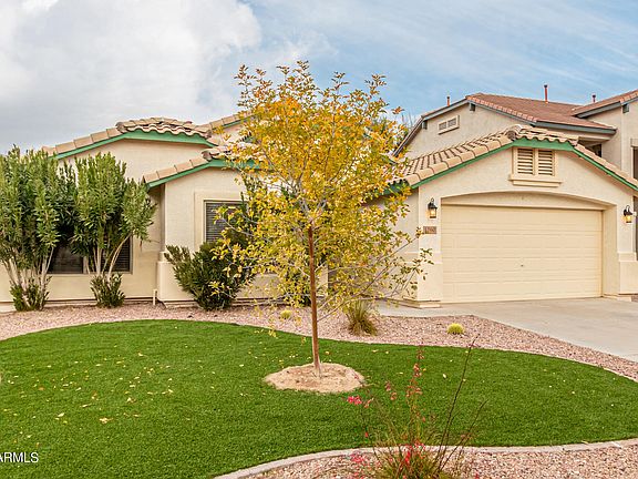 3rd image of 1260 E BAKER Drive