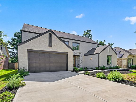 2nd image of 1926 Graystone Hills Dr