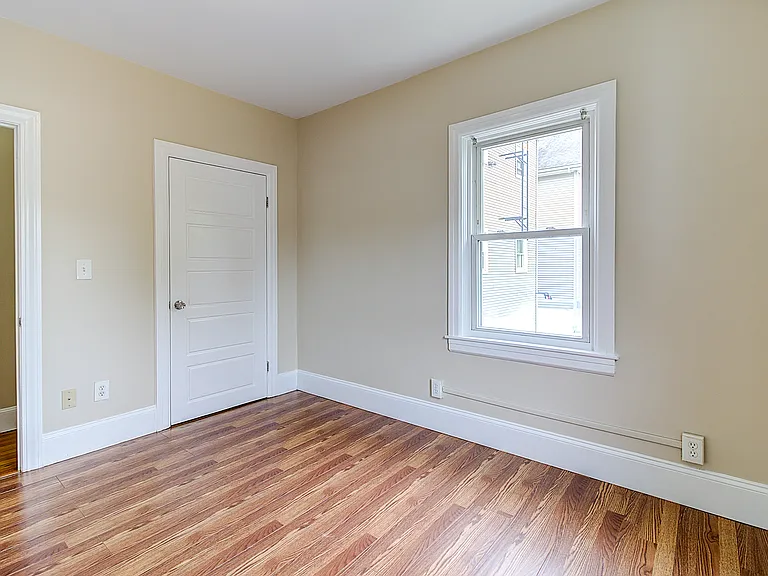 614 River Ave — Photo 24