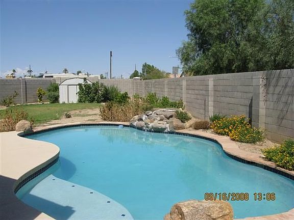 4th image of 6799 N 79th Dr