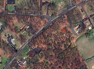 519 Union Hill Rd, Englishtown, NJ 07726