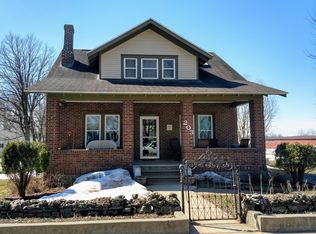 203 N Main St, Cochrane, WI 54622