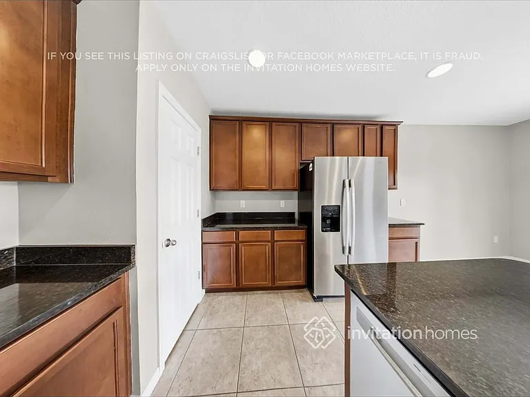 5216 Bannister Park Ln — Photo 7