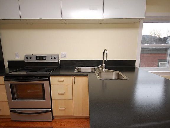 5th image of 1215 N Randolph St #4