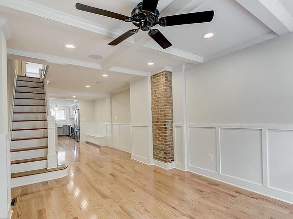 2nd image of 908 S Curley St
