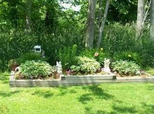 6122 Kings Ct, Dryden, MI 48428