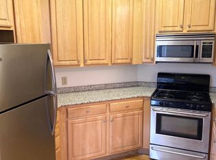218 E Hector St APT 7, Conshohocken, PA 19428